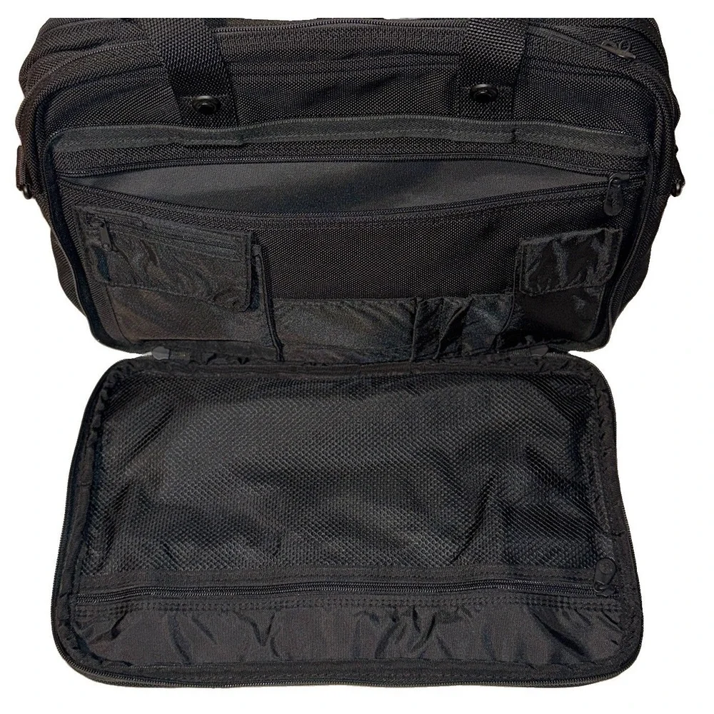 Briggs & Riley Travelware 17